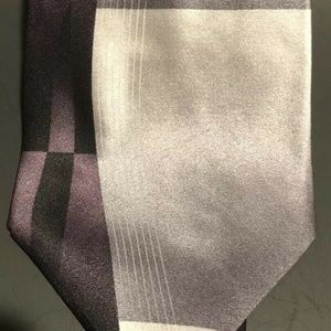 GEORGE MACHADO MENS SILK  BURGUNDY GREY TIE